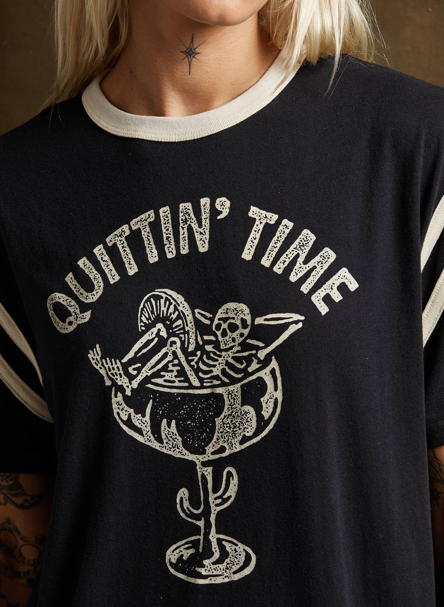 Quittin' Time Tee - Unisex