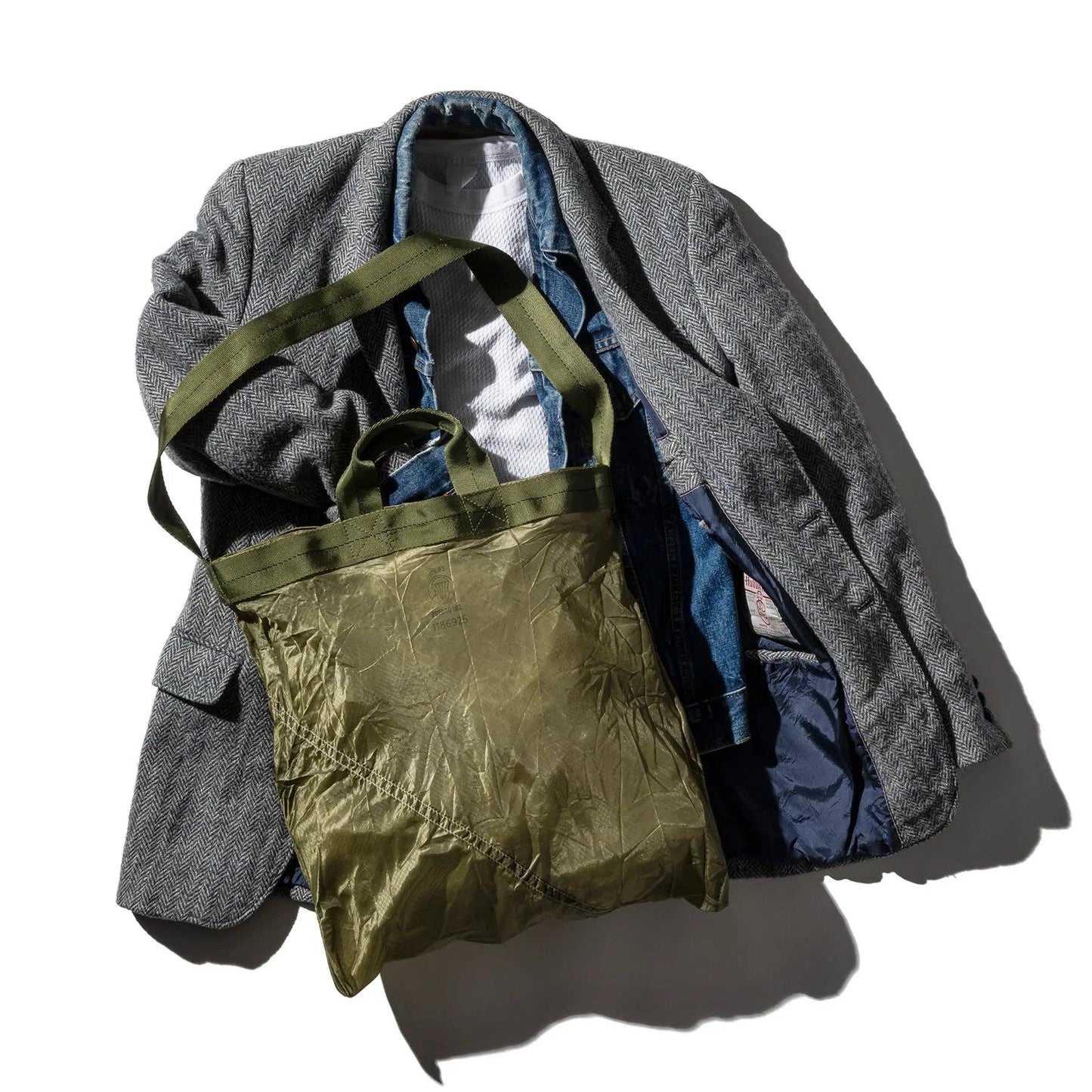 Upcycled Parachute Light 2-Way Bag - Olive