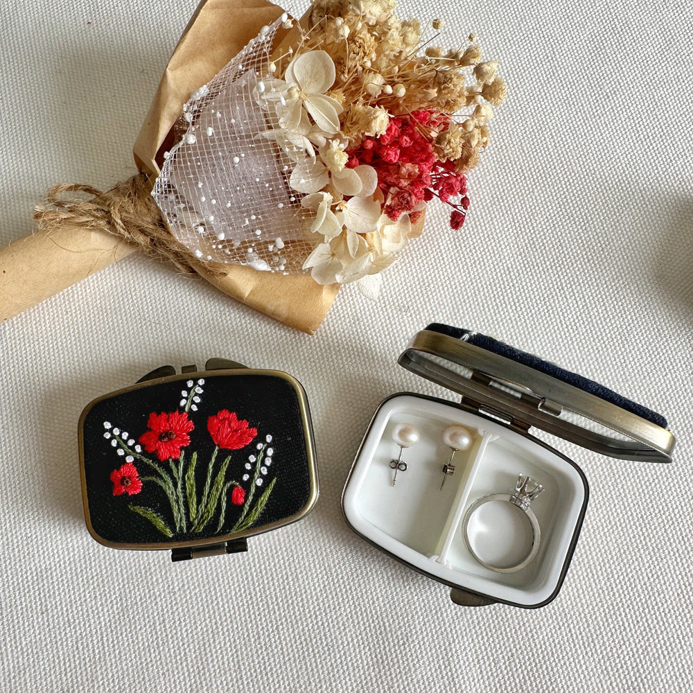 Floral Embroidered Rectangle Mini Jewelry Box With Mirror