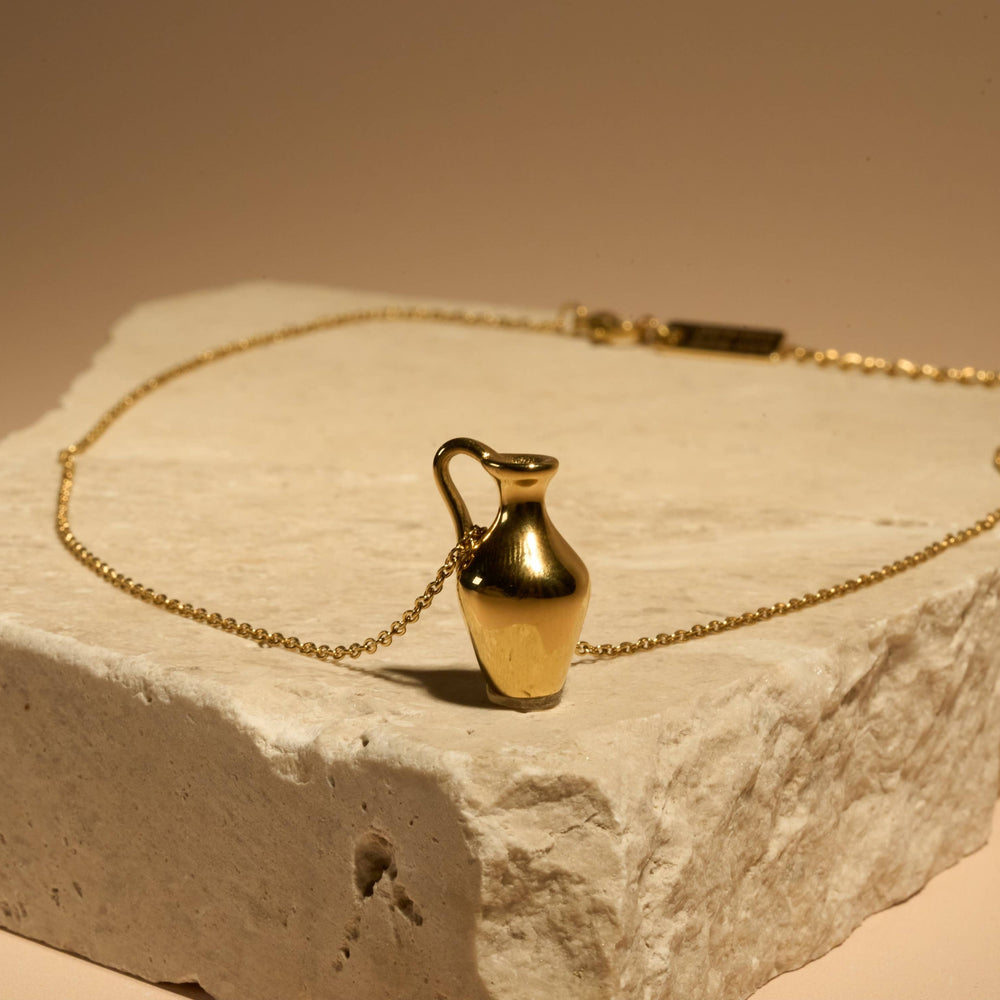 
                      
                        Pitcher This Necklace - 18K Gold Plated
                      
                    