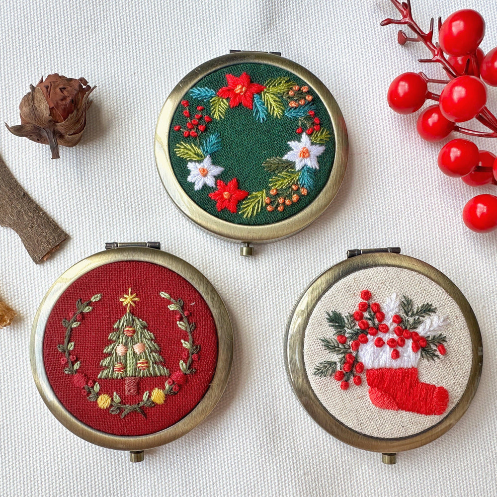 Floral Embroidered Compact Mirror - Christmas Collection