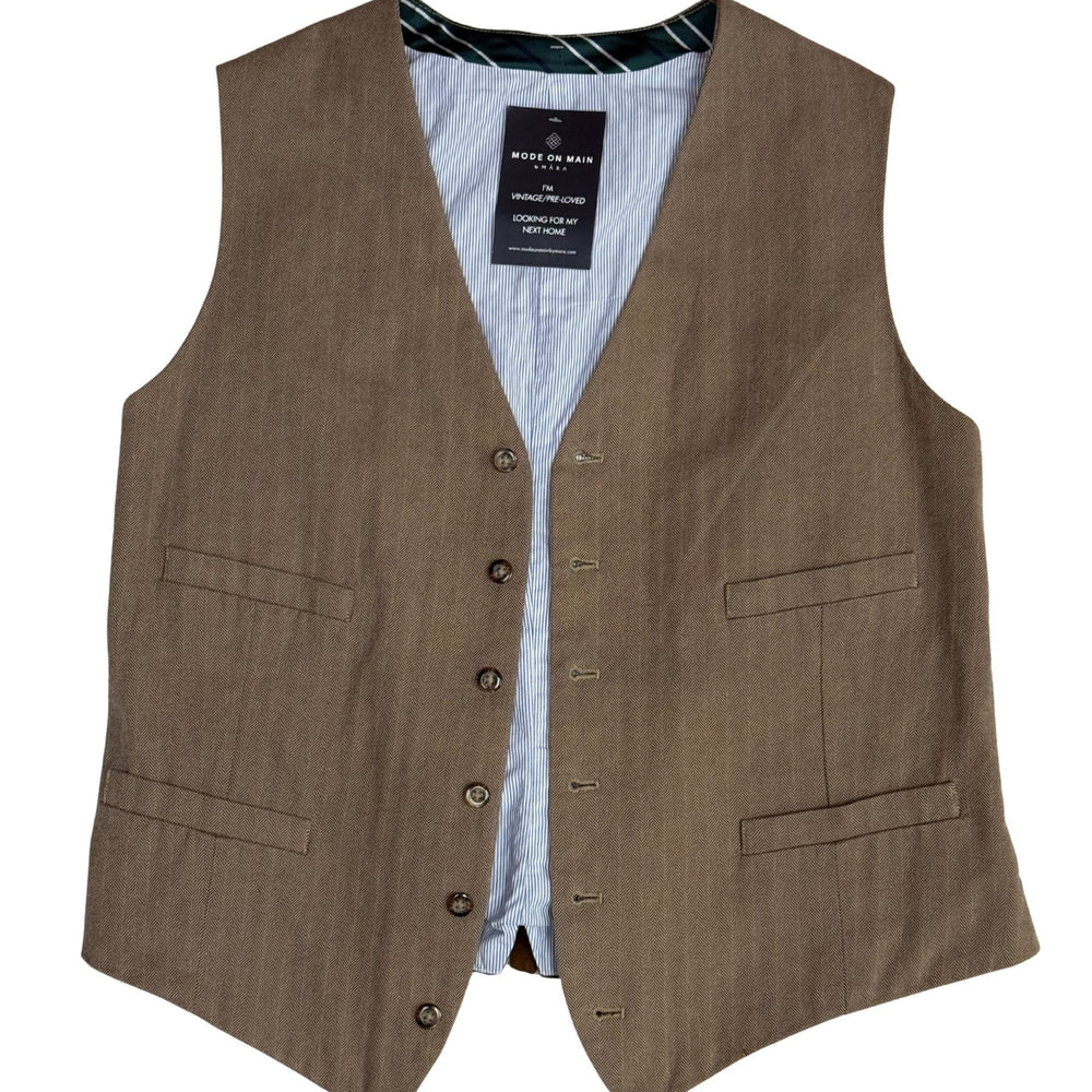Pre-loved Tan Herringbone Vest - Size XL