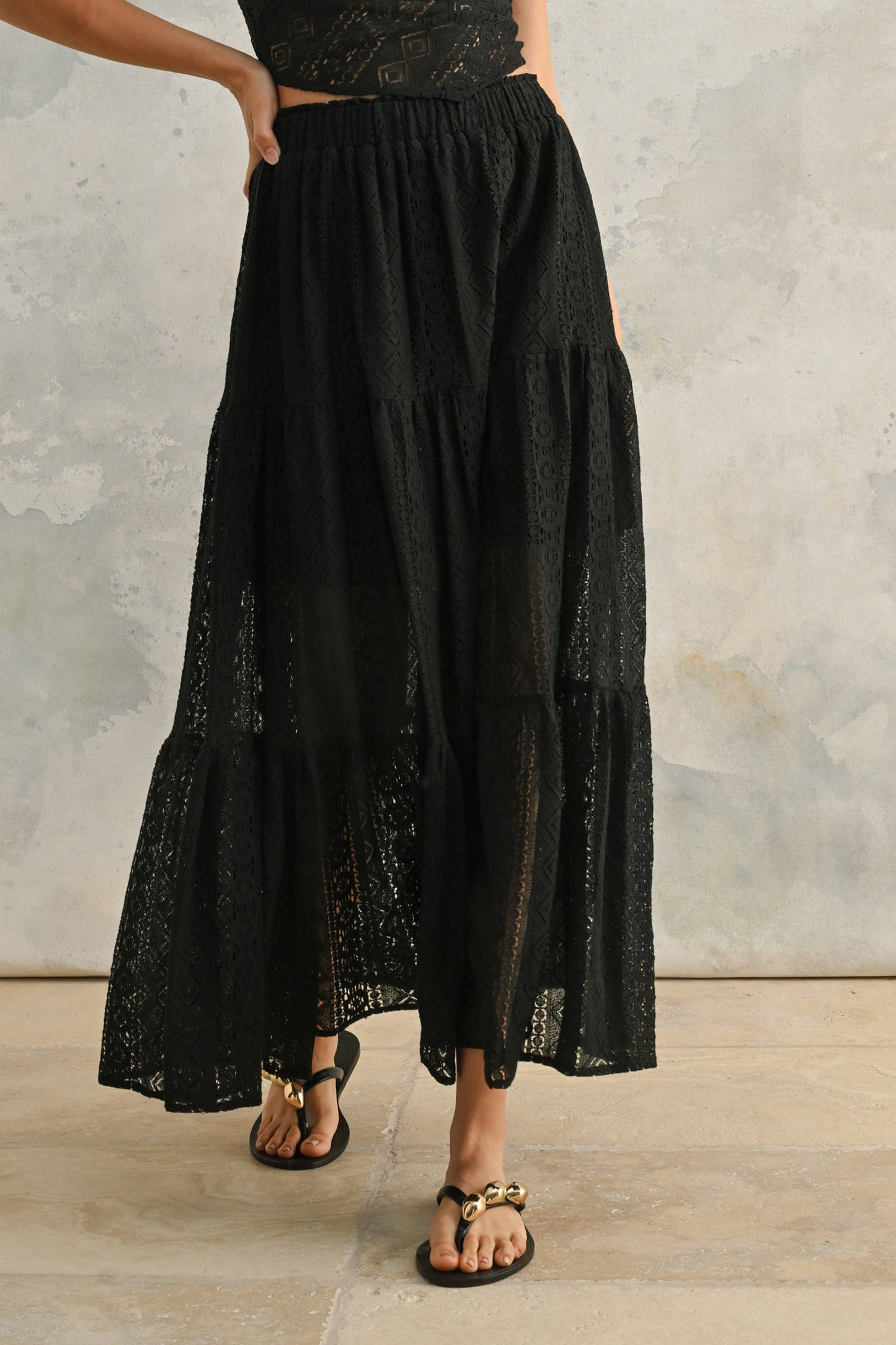 New Crochet Lace Tiered Skirt - Black