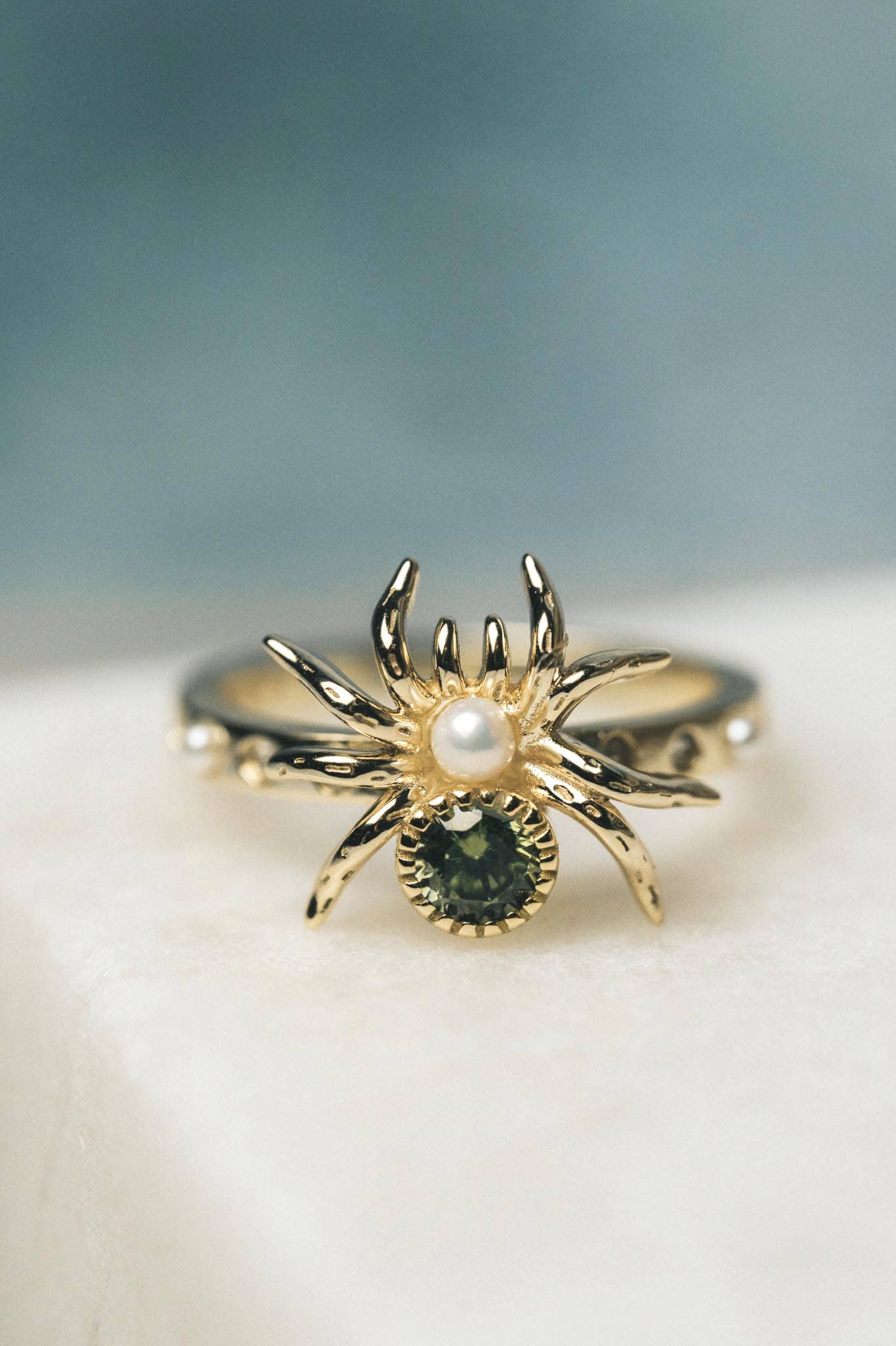 Spiders Kiss Ring