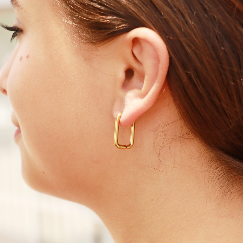 Rounded Rectangle Everyday Huggie Earrings