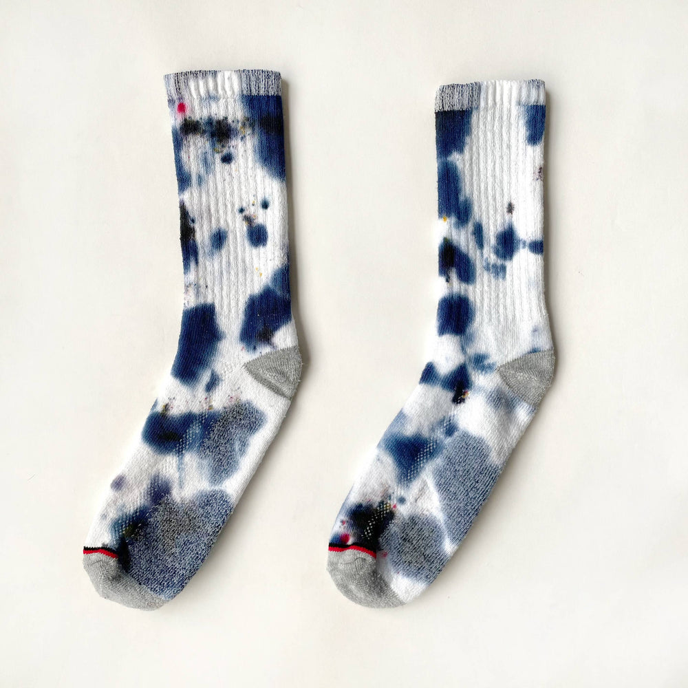 
                      
                        Wavy Navy XL Sock
                      
                    