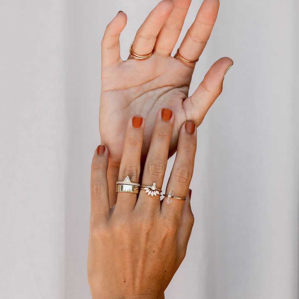 
                      
                        Gold Rings - Opal Crown
                      
                    