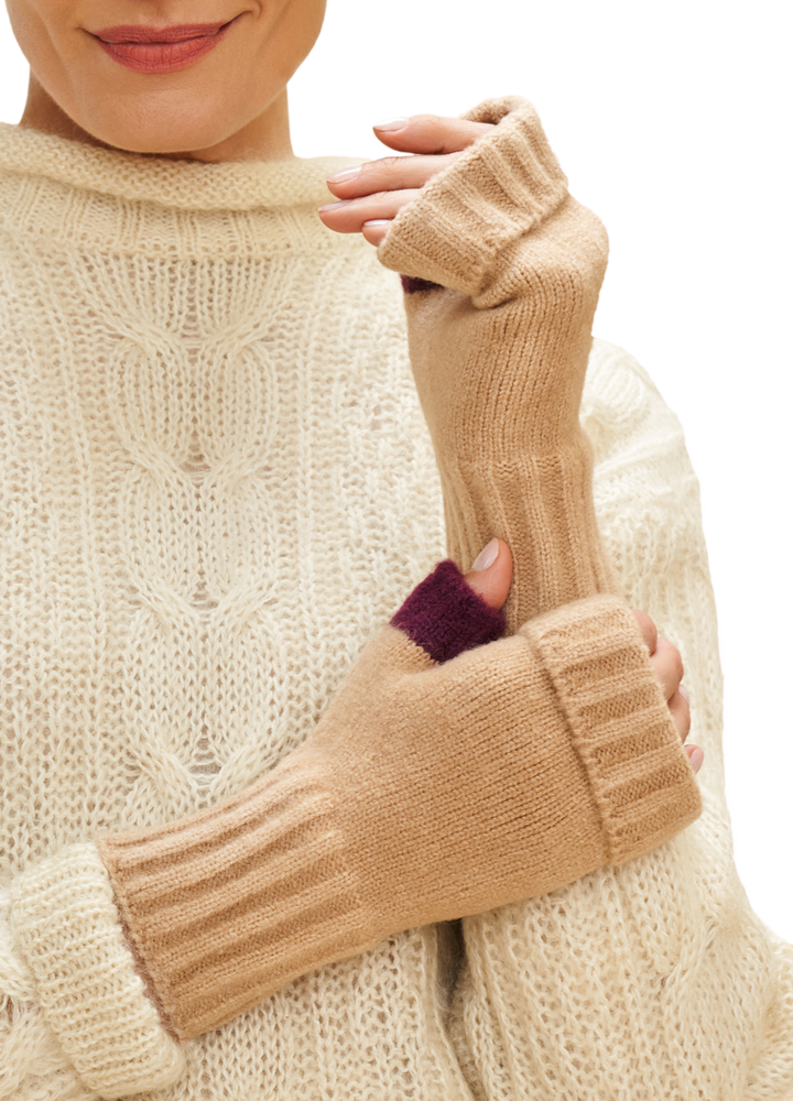 Ladies Cassia Wrist Warmers - Cream
