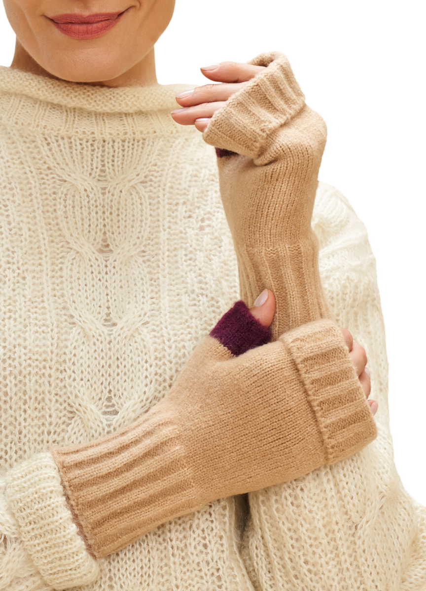 Ladies Cassia Wrist Warmers - Cream