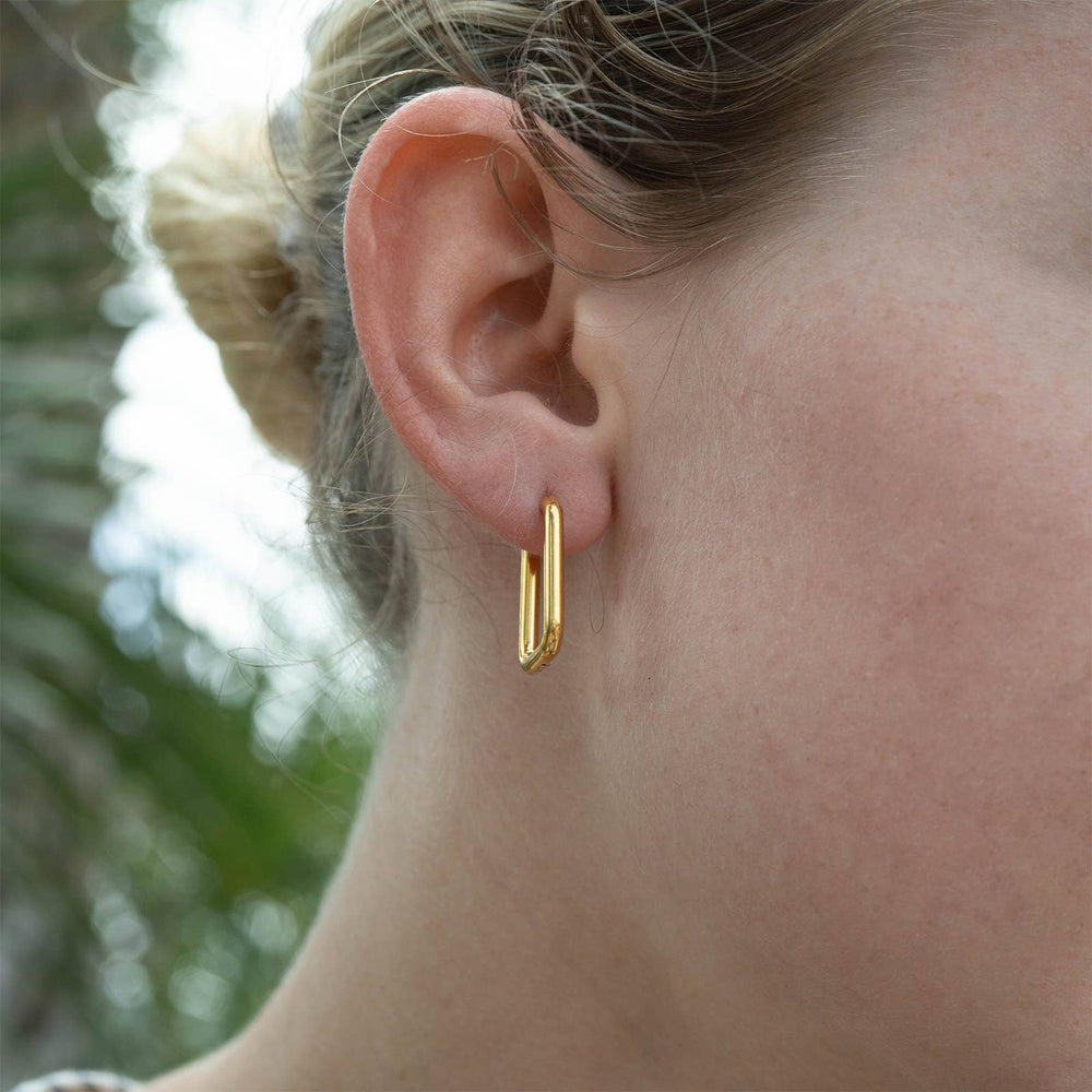
                      
                        Rounded Rectangle Everyday Huggie Earrings
                      
                    