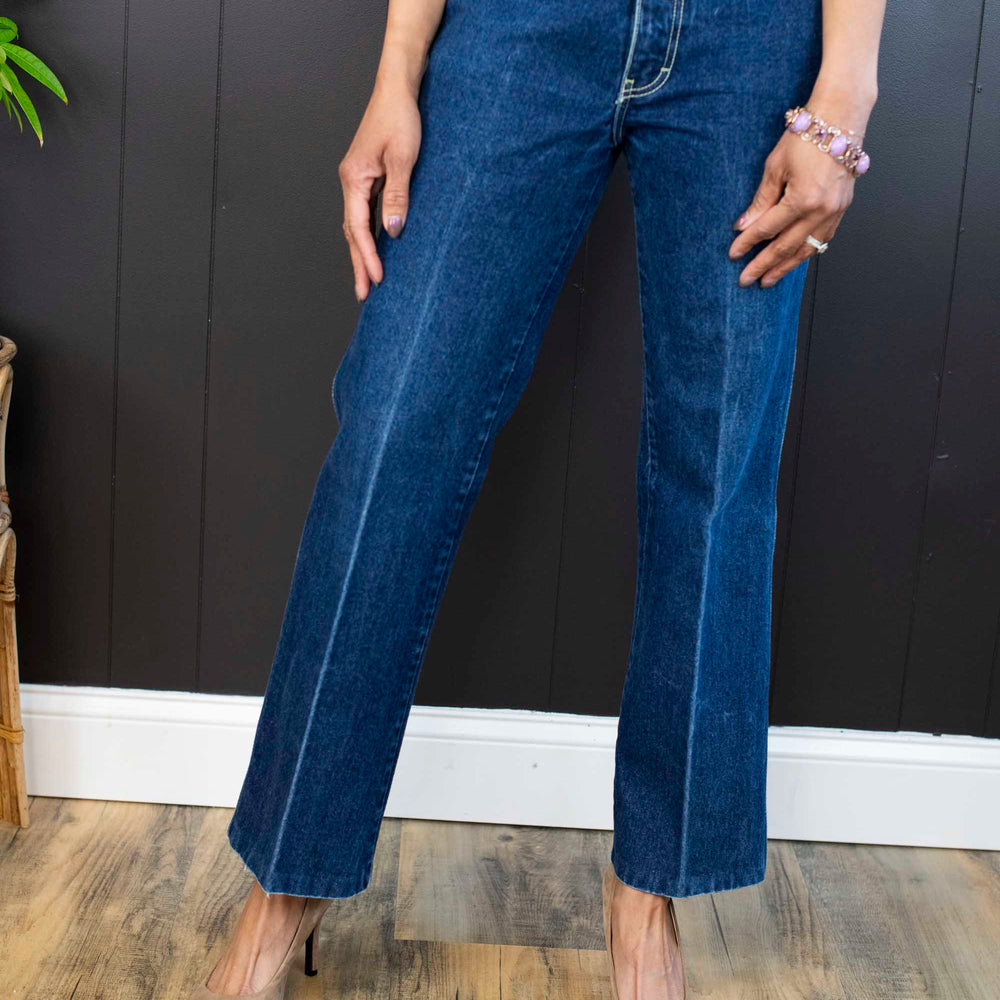 
                      
                        Vintage Straight Cut Jordache Jeans - Size M
                      
                    