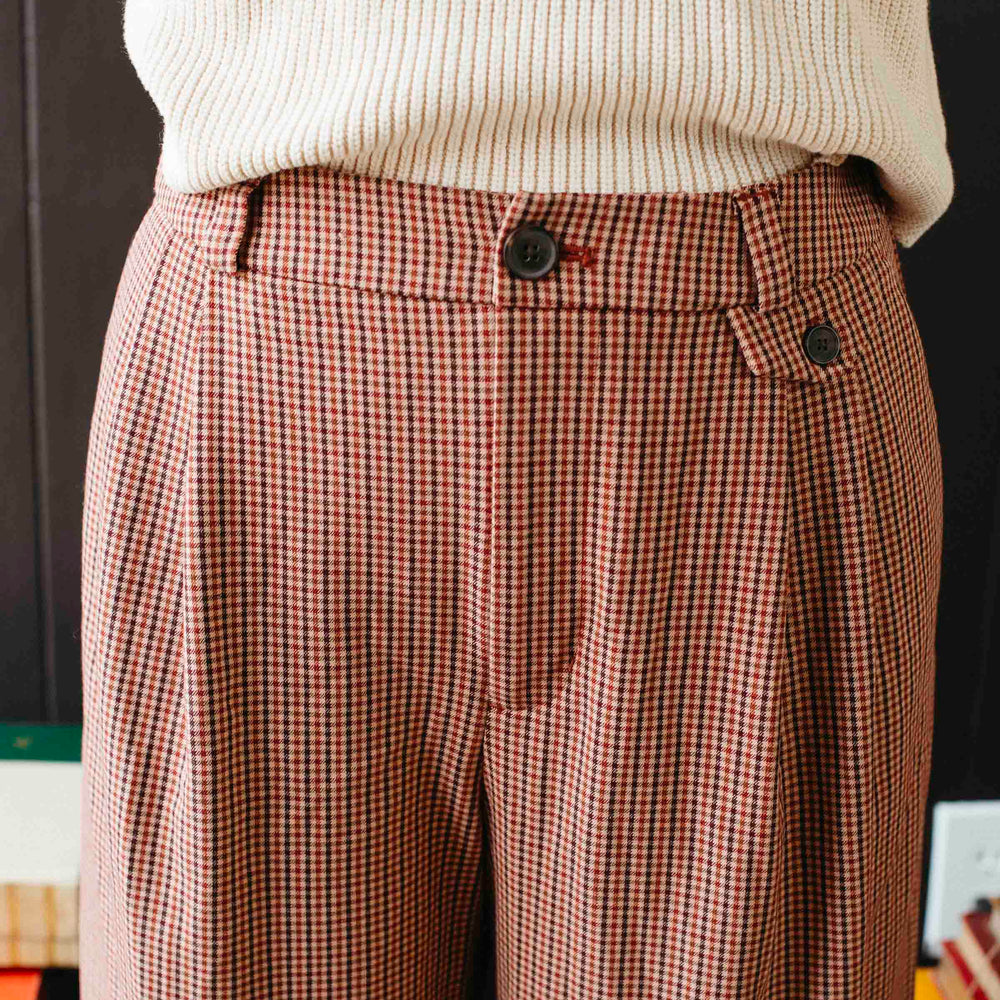 
                      
                        Pre-loved Red & Brown Pleated Trouser - Size XL
                      
                    