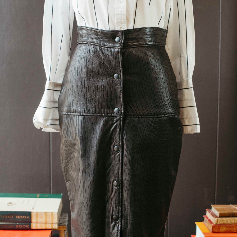 Vintage Black Leather Snap Front Pencil Skirt - Size S