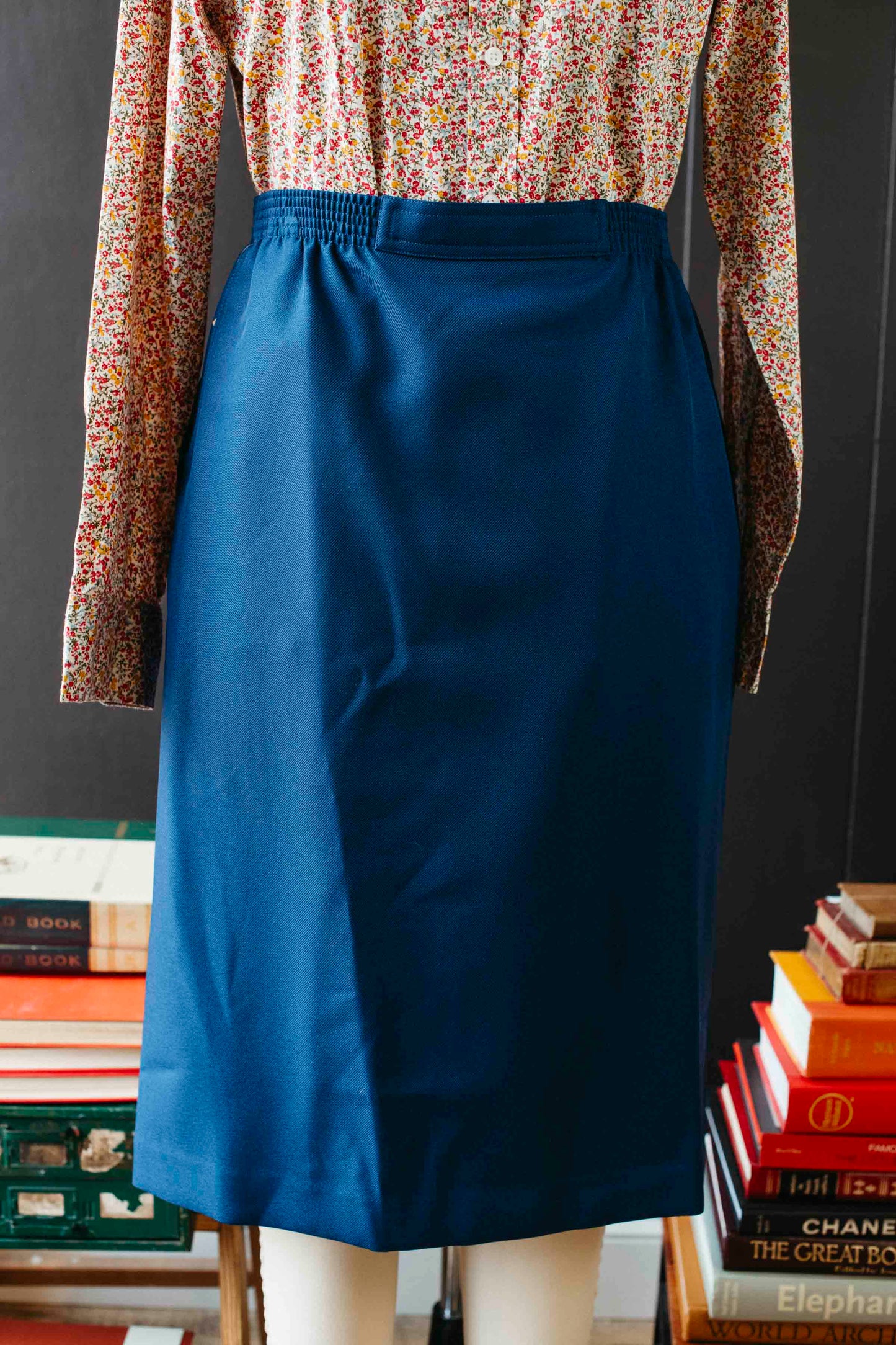 Pre-loved Navy Pencil Skirt - Size L