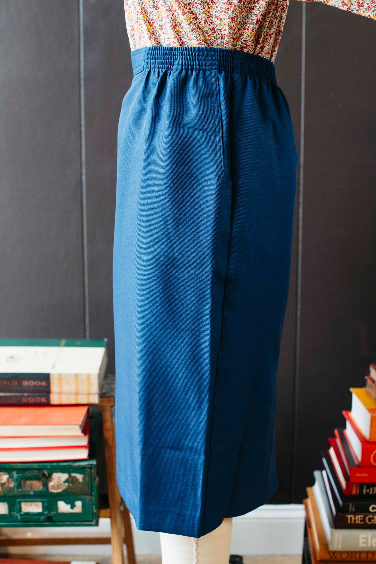 Pre-loved Navy Pencil Skirt - Size L
