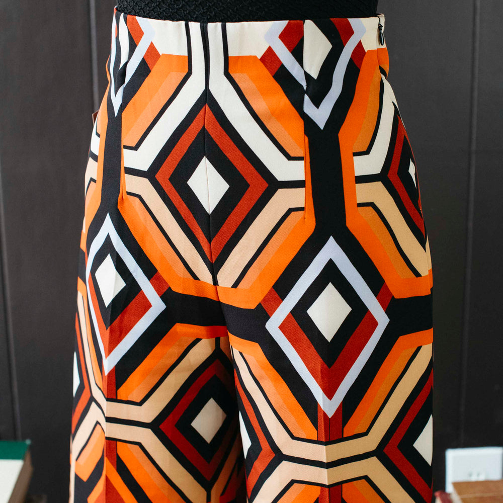 
                      
                        Pre-loved Geo Palazzo Pant - Size XS
                      
                    