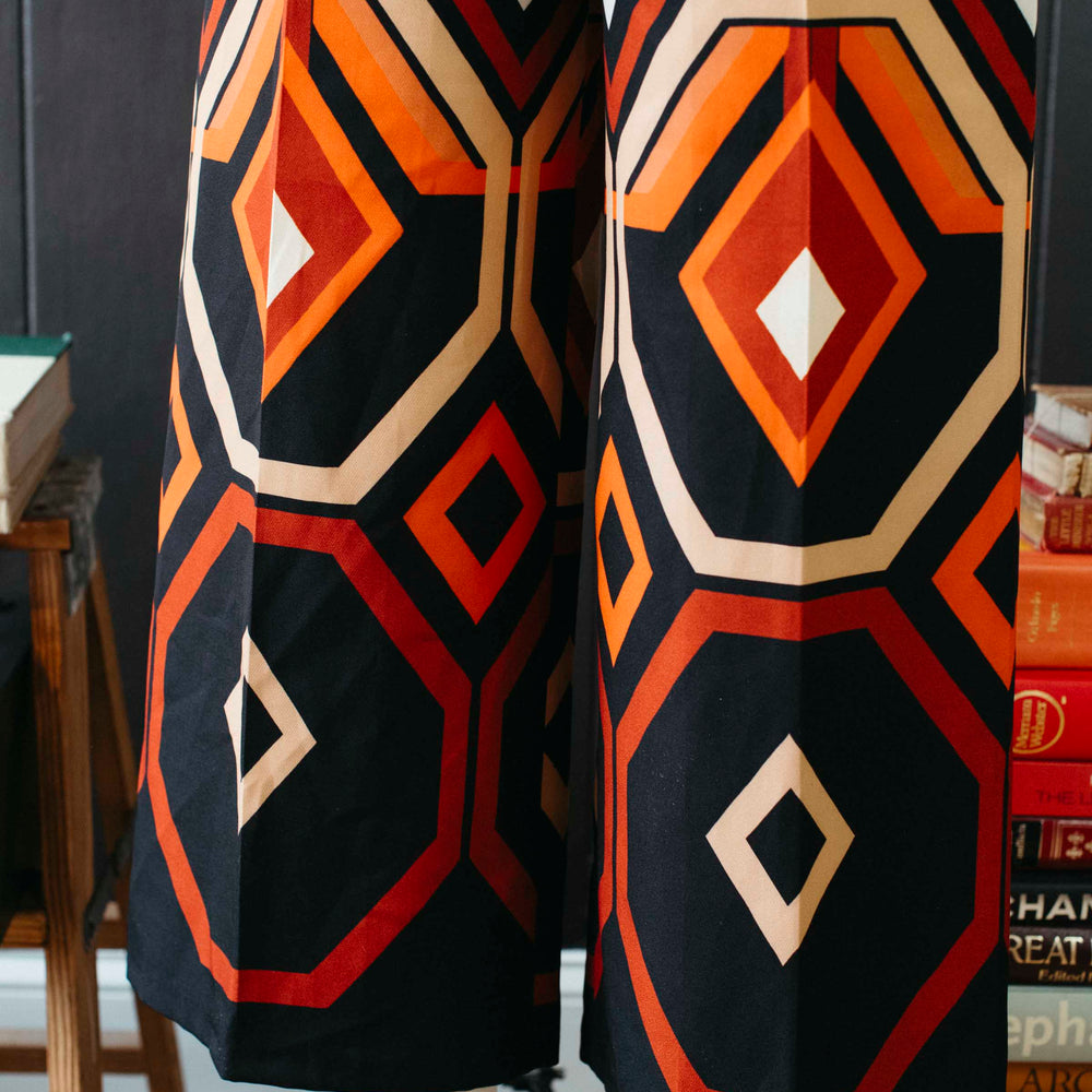 
                      
                        Pre-loved Geo Palazzo Pant - Size XS
                      
                    