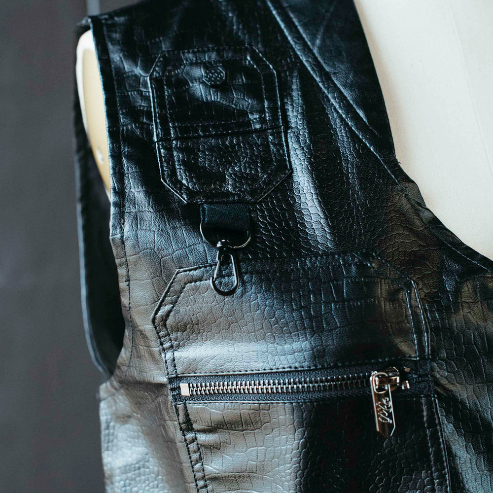 
                      
                        Pre-loved Faux Alligator Moto Vest - Size L
                      
                    