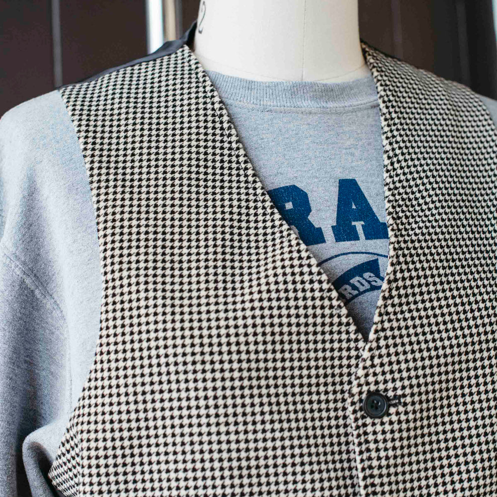 
                      
                        Pre-loved Houndstooth Menswear Vest - Size M
                      
                    
