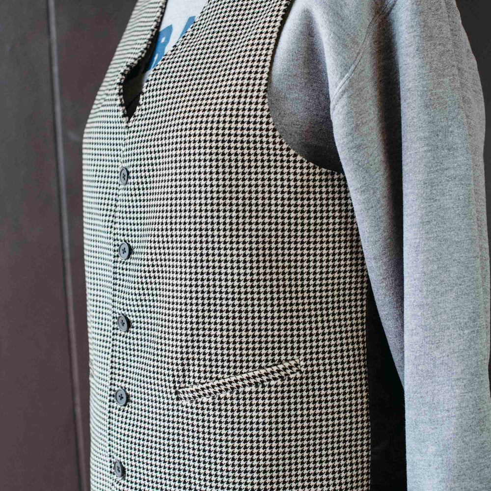 
                      
                        Pre-loved Houndstooth Menswear Vest - Size M
                      
                    
