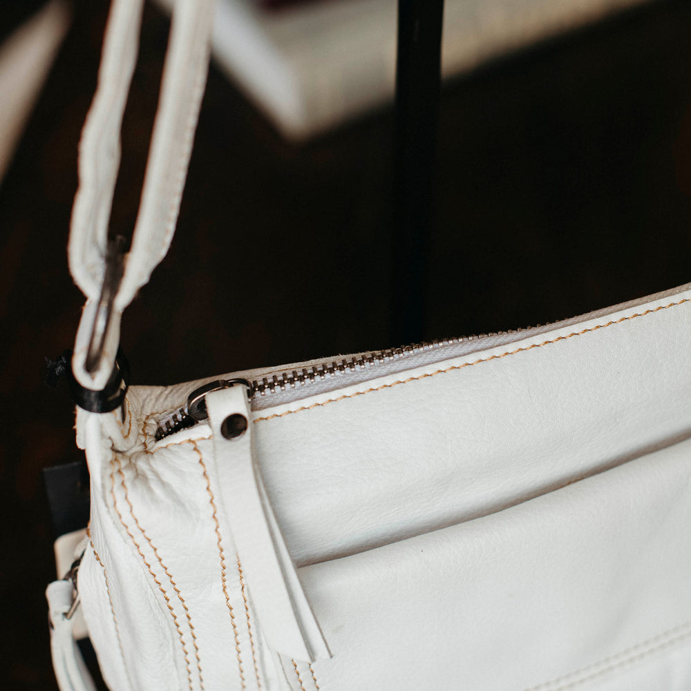 
                      
                        Alva Leather Bag - White
                      
                    