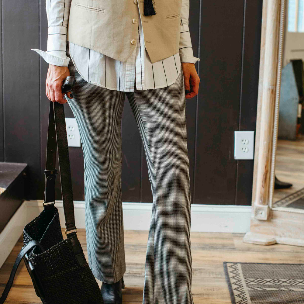Pre-loved Black & White Houndstooth Trouser - Size M