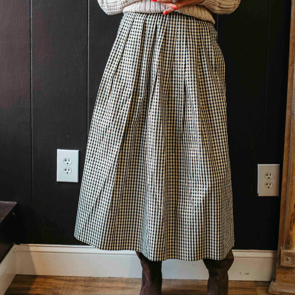 
                      
                        Pre-loved Metallic Black & White Checked Midi Skirt - Size XS/S
                      
                    