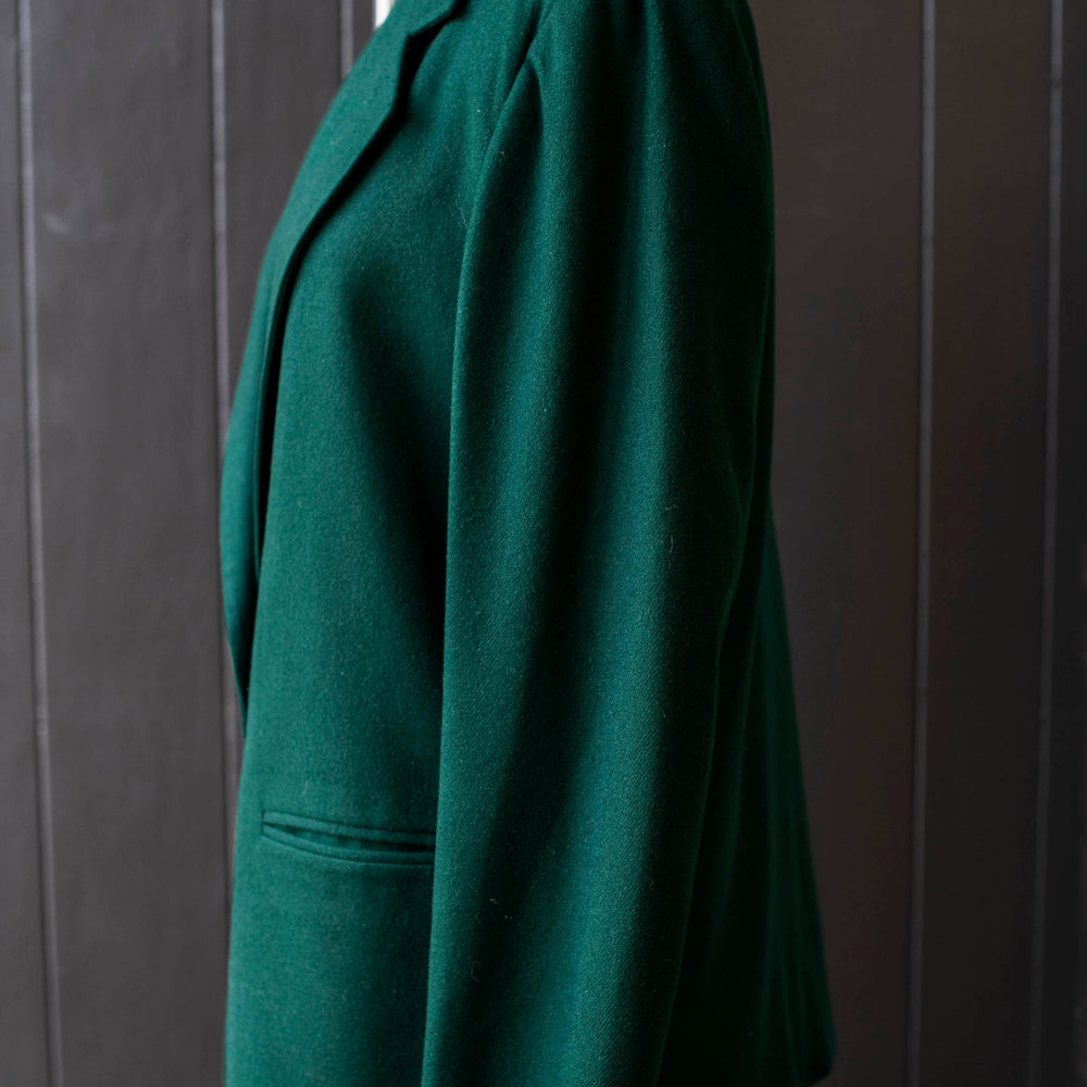 
                      
                        Vintage Jewel Green Single Button Blazer - Size L
                      
                    