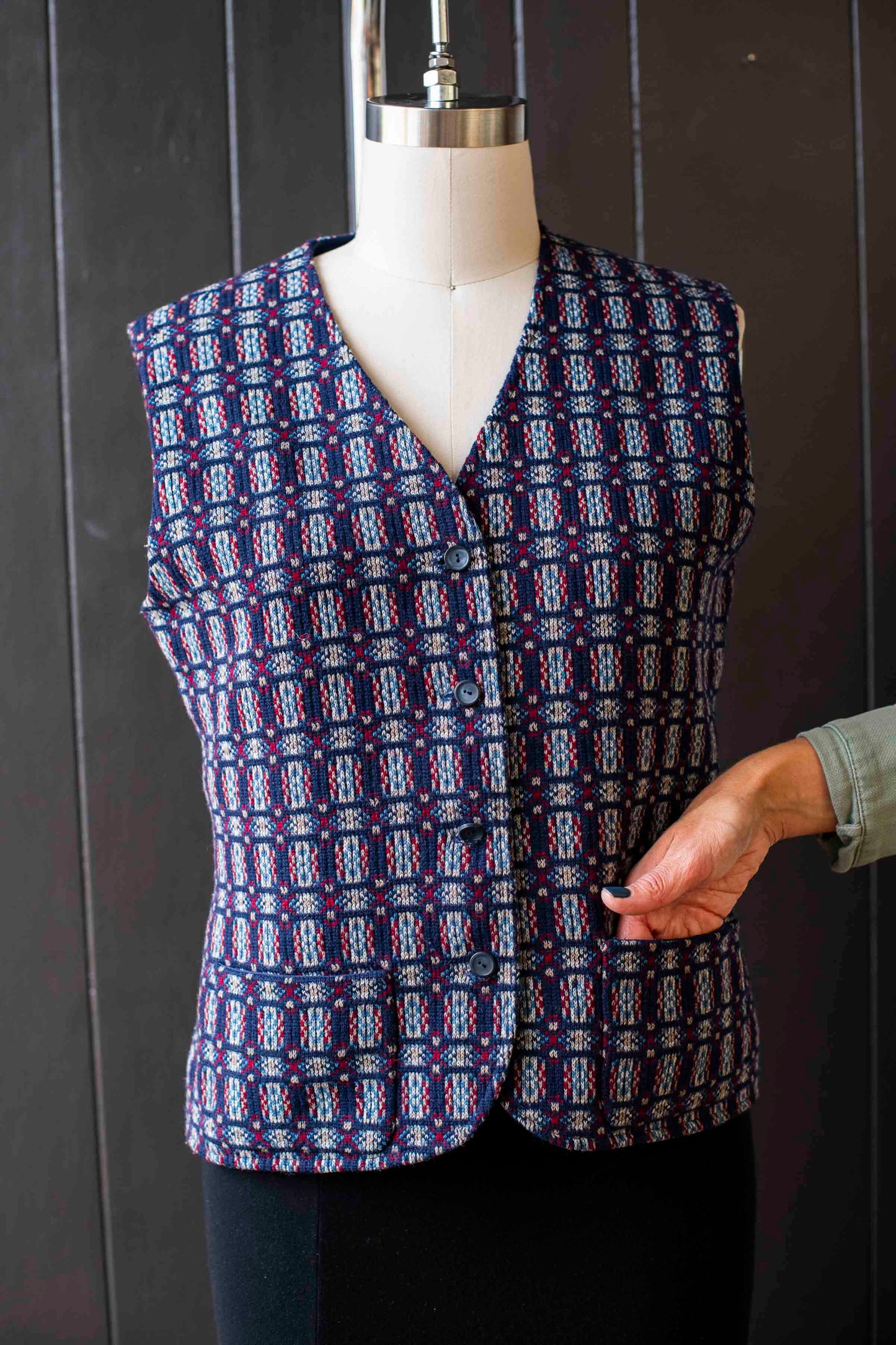 Vintage Navy Blue & Red Handmade Knit Vest - Size S