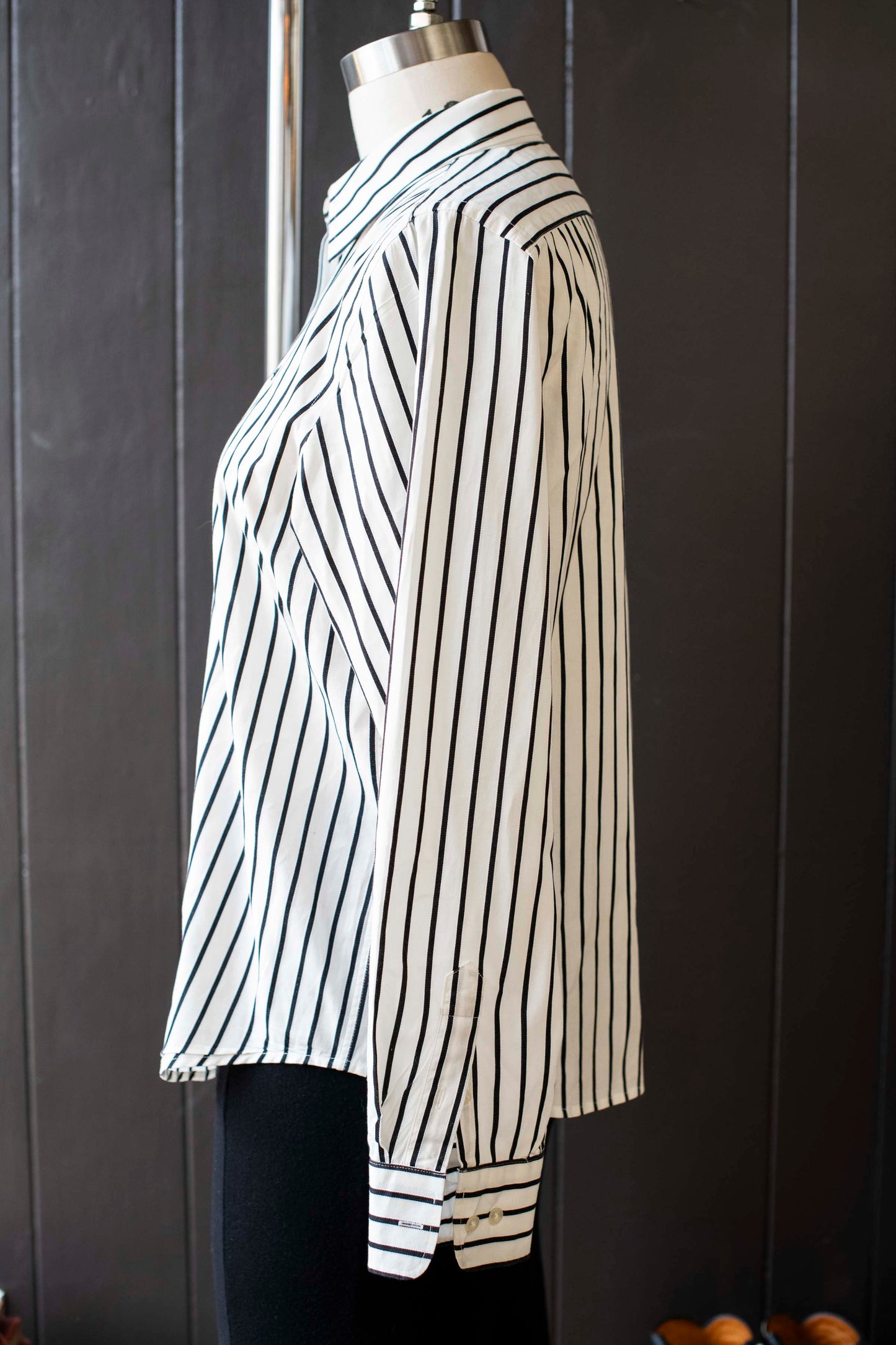Pre-loved White Lauren Ralph Lauren Black Striped Shirt- Size L