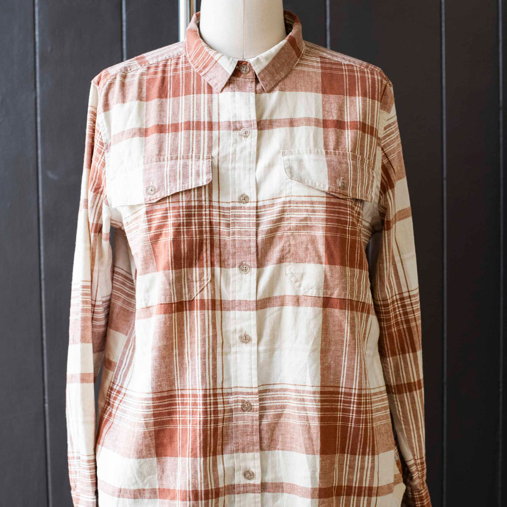 Pre-loved Clay & Cream Eddie Bauer Plaid Button-down Top - Size L