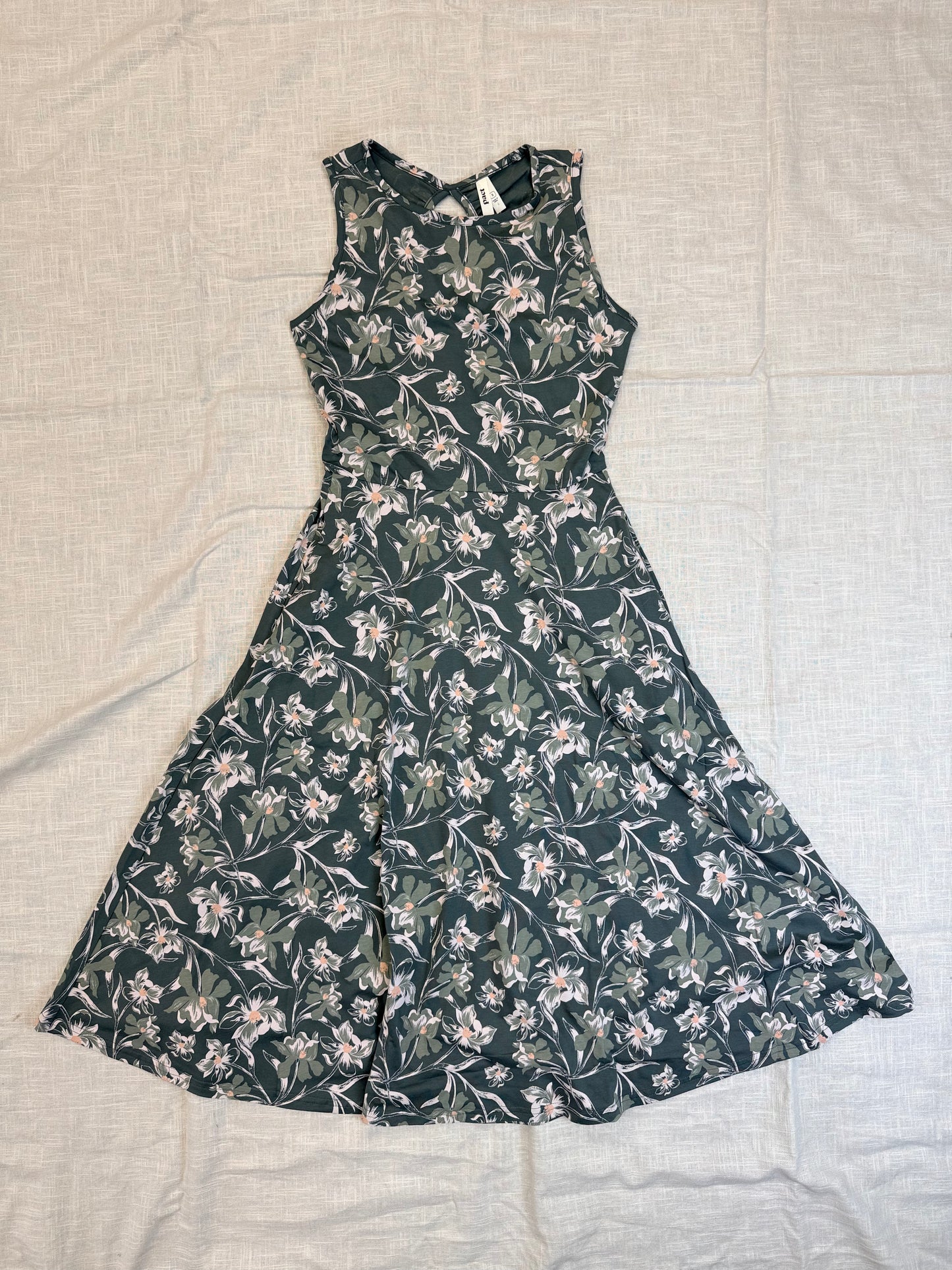 Pre-loved Pact Floral Midi Dress with Pockets - S