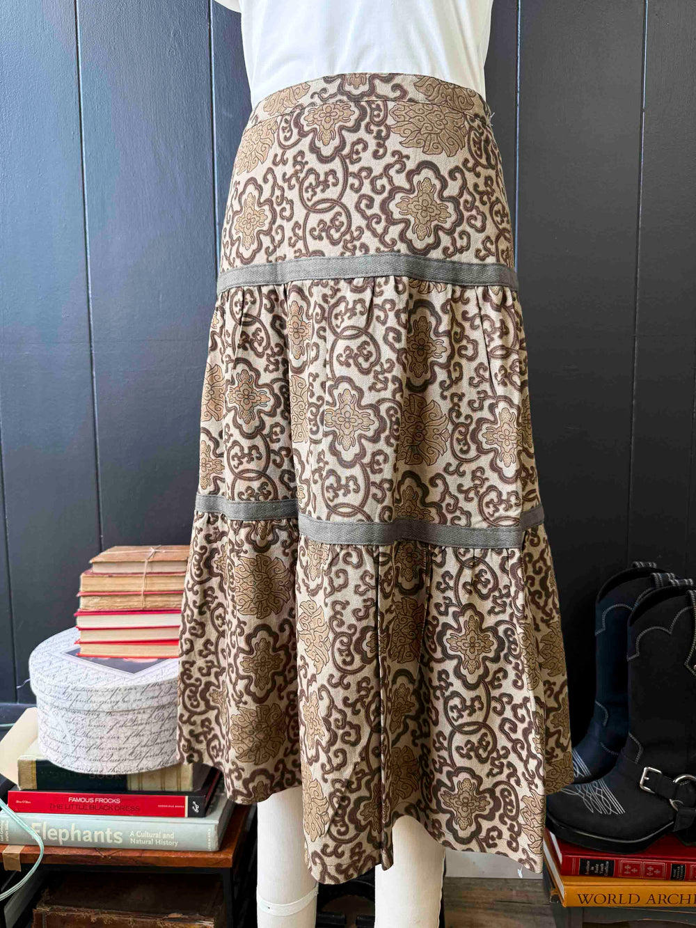 Pre-loved Taupe Tiered Skirt - Size M