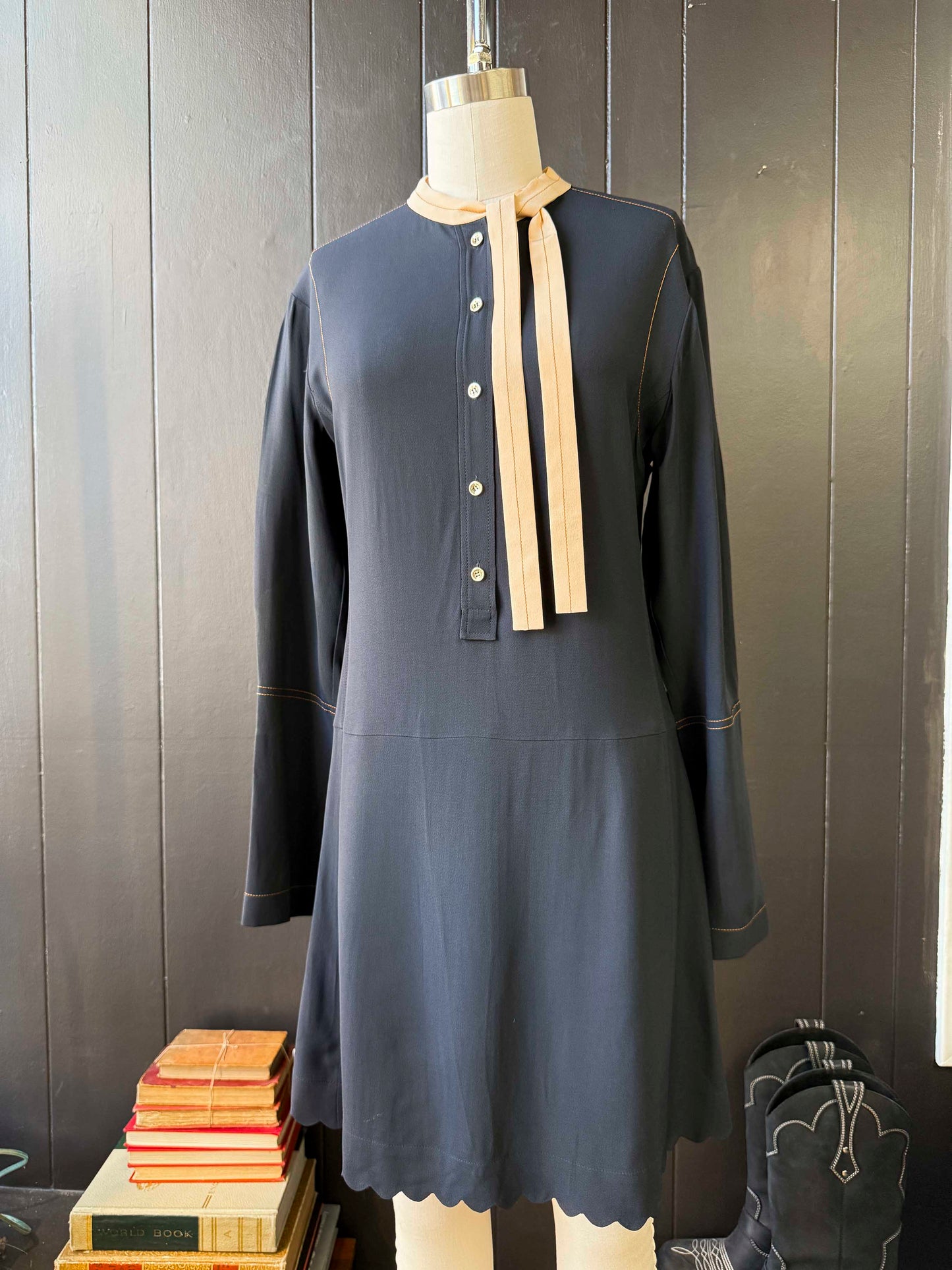 Pre-loved Chloe Navy/Pink Silk Quarter Button Long Sleeves Mini Dress - Size S