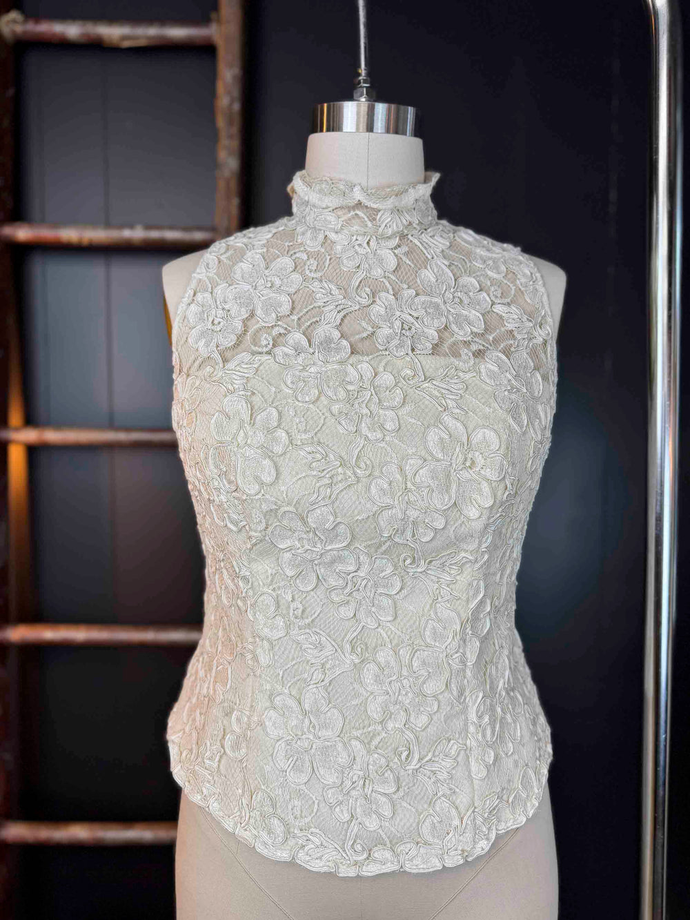 Vintage Custom Cream Lace Bodice - Size XL