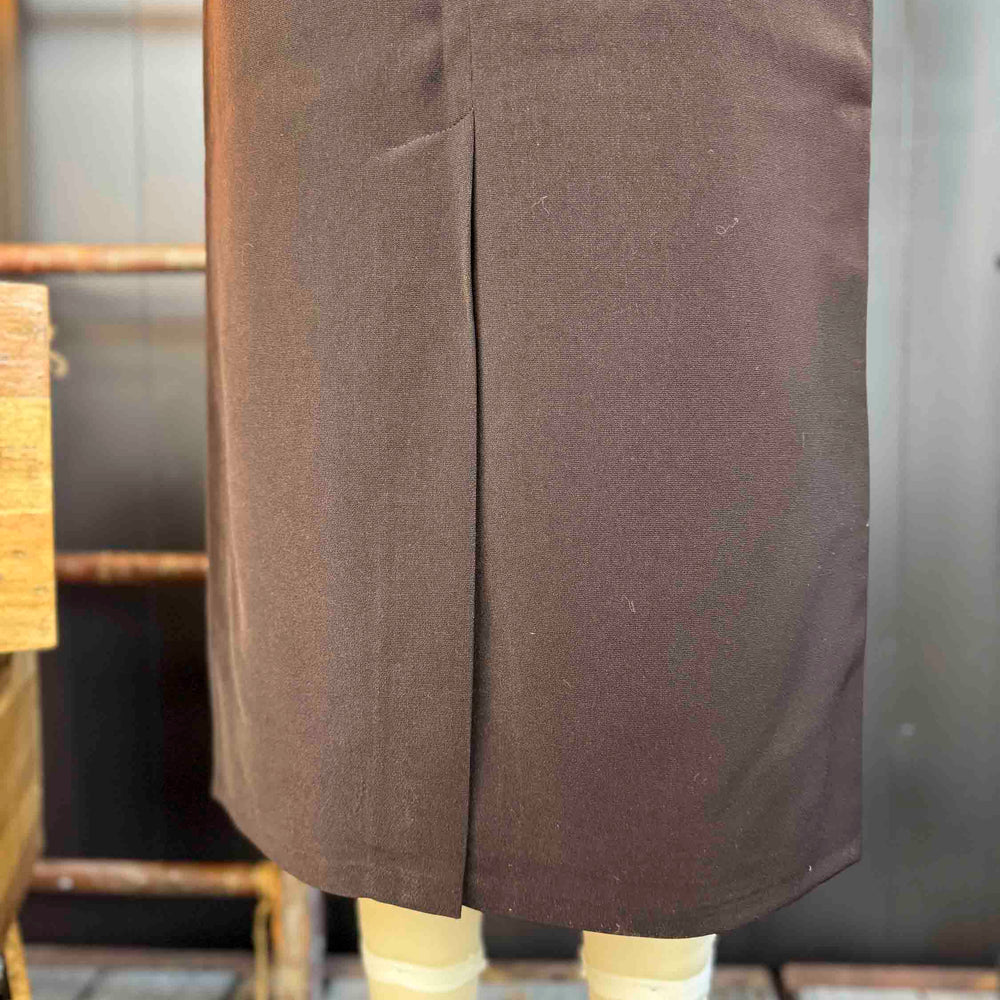 
                      
                        Vintage Briggs Brown Midi Pencil Skirt - Size L
                      
                    