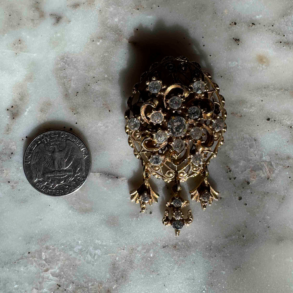 
                      
                        Vintage Victorian-Inspired Filigree Rhinestone Brooch
                      
                    