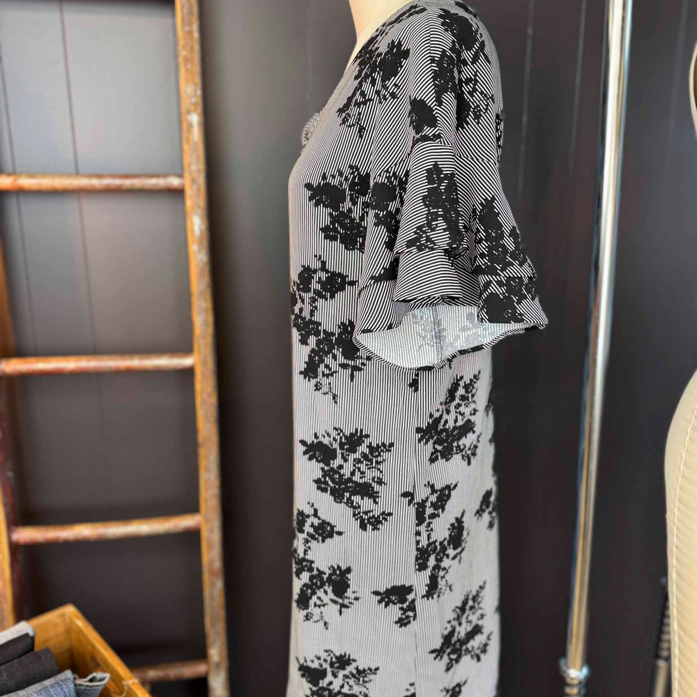 
                      
                        Pre-loved Black and White Stripe Floral Dress - Size L
                      
                    