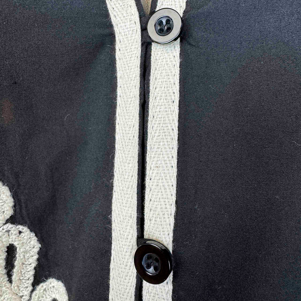
                      
                        New Sleeveless Embroidered V-Neck Vest Top
                      
                    