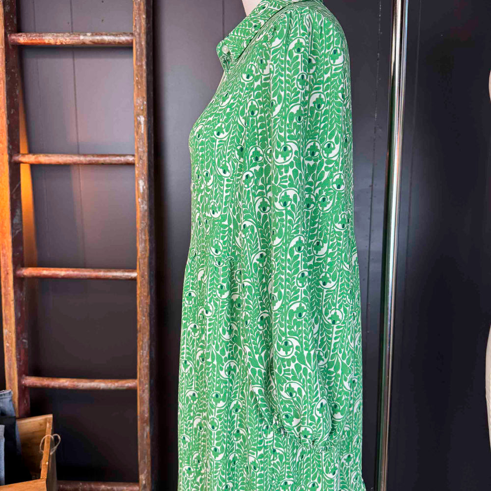 
                      
                        Pre-loved Green Vine Maxi Dress - Size S
                      
                    