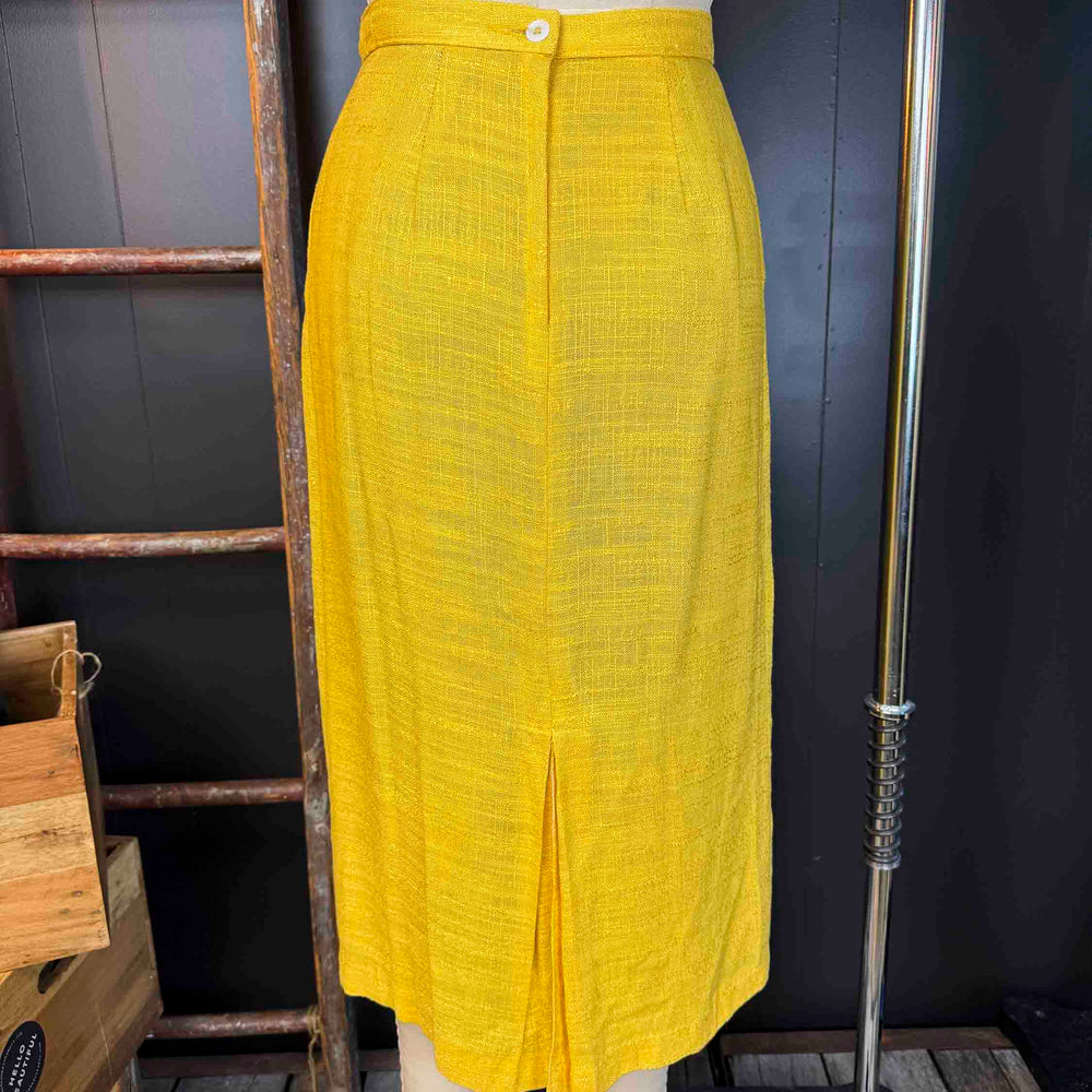 
                      
                        Vintage Yellow Linen Skirt - Size S
                      
                    