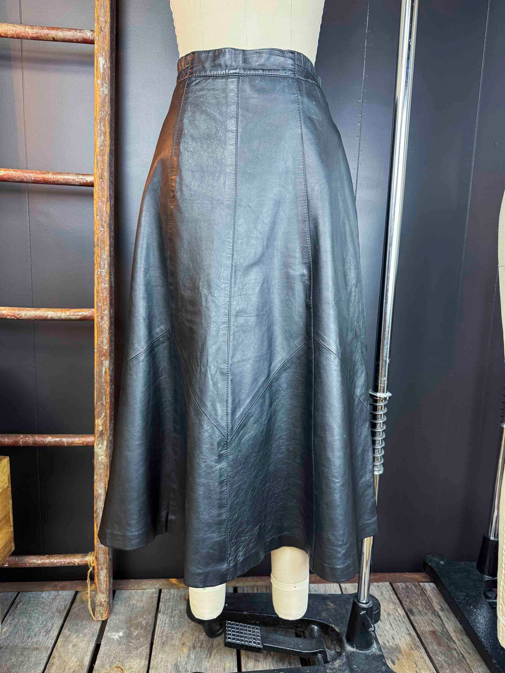 Vintage 90s Bagatelle Black Leather Skirt - Size M