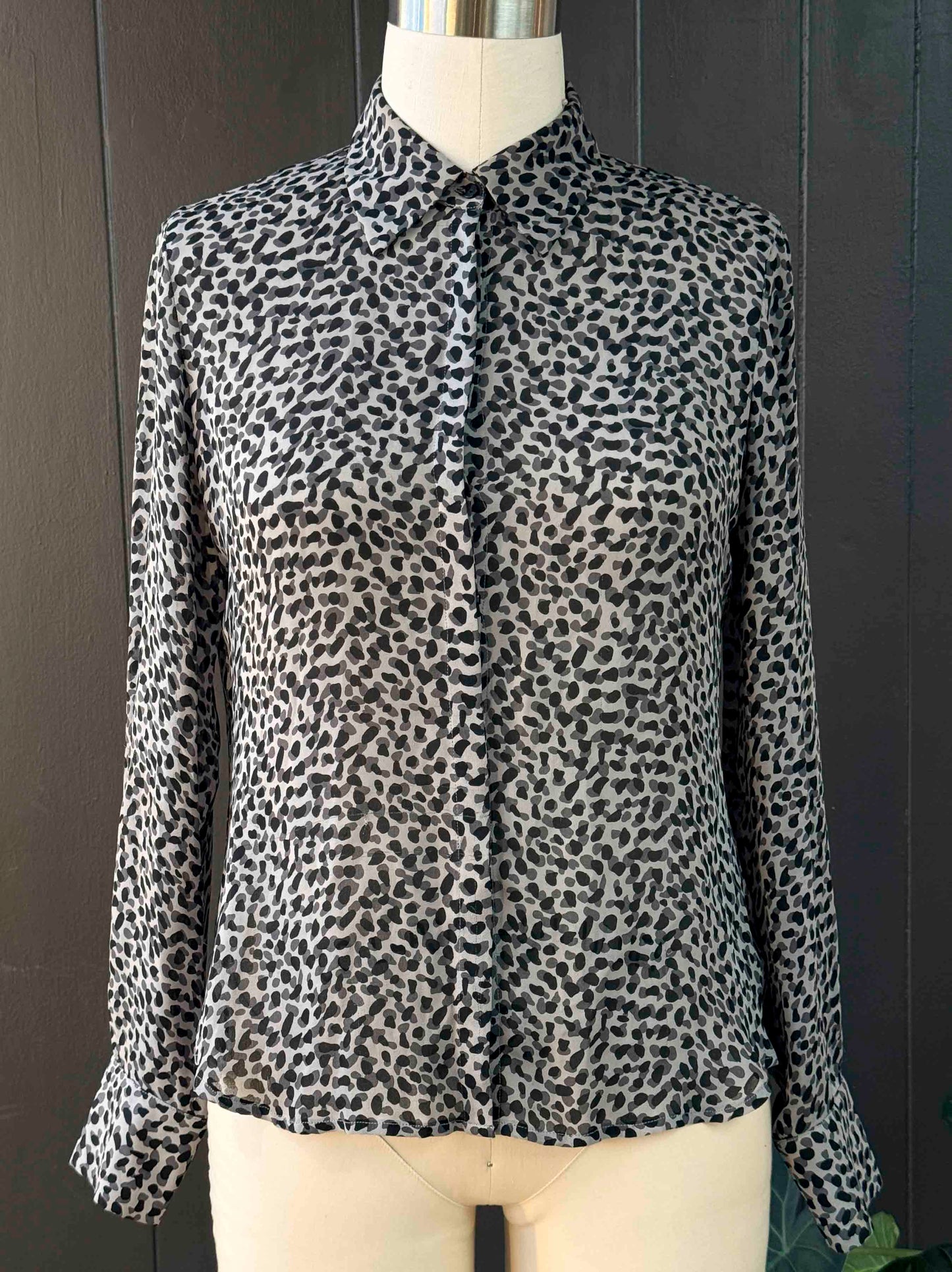 Pre-Loved Brooks Brothers Grey and Black Print Button Long Sleeve Blouse - Size L