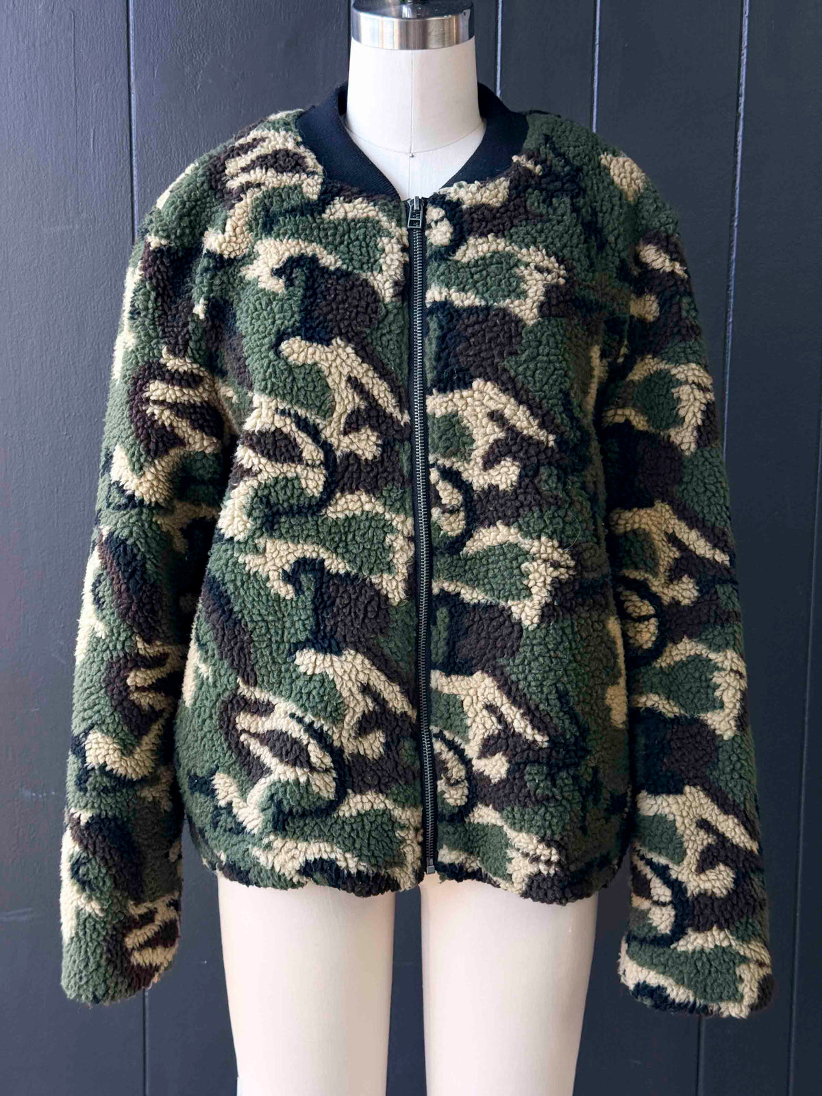 Pre-Loved Sanctuary Green Camo Sherpa Bomber Jacket - Size M