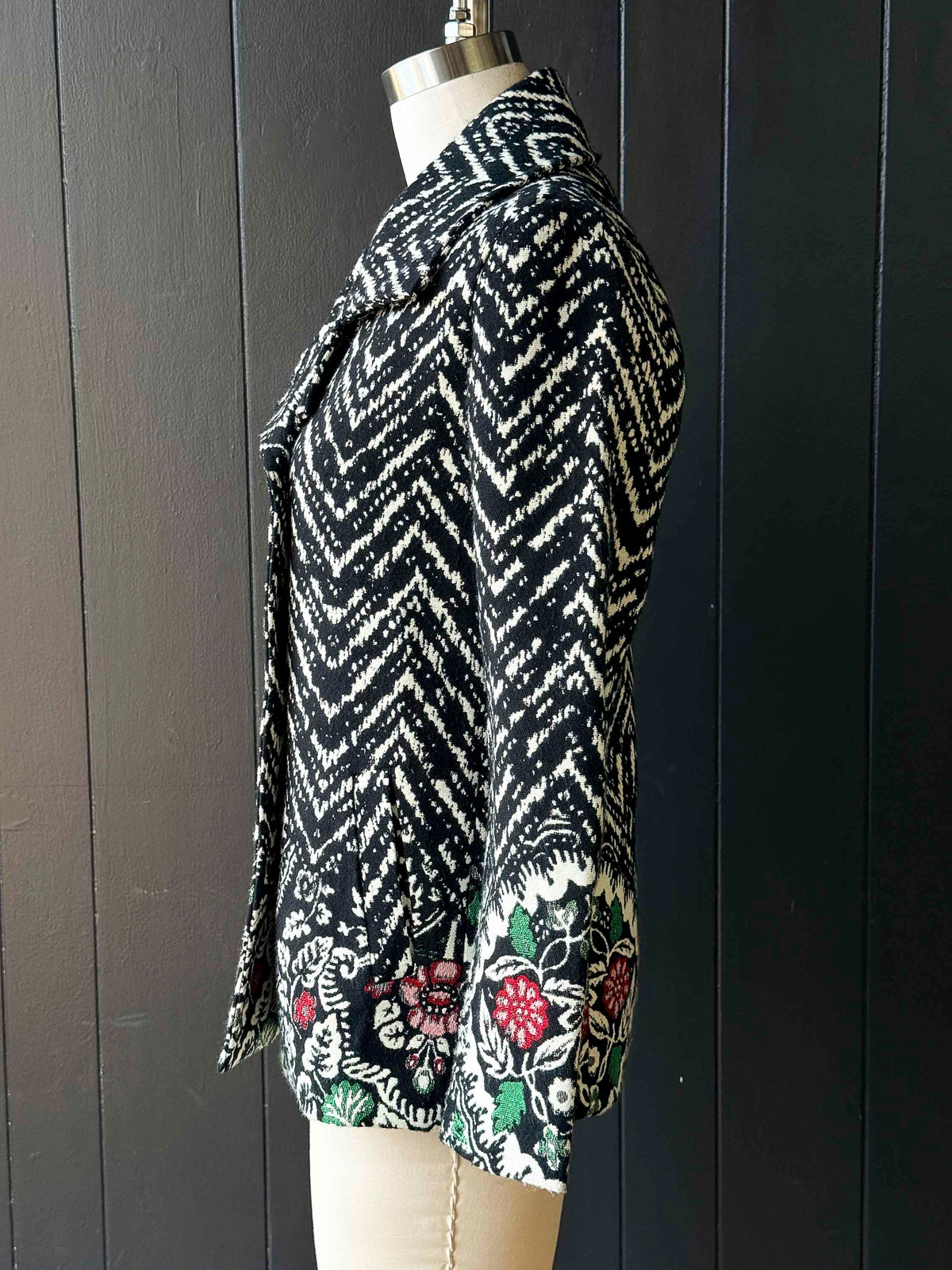 Pre-loved Desigual Black & White Chevron Floral Outerwear - Size M