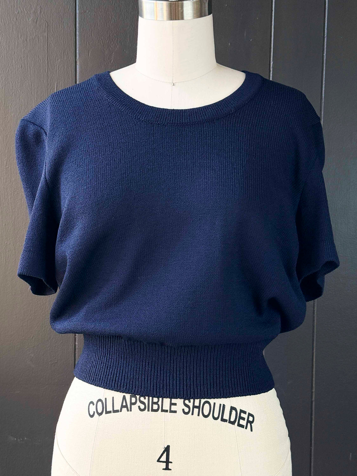 Vintage St. John Navy Blue Short Sleeve Knit Sweater - Size S