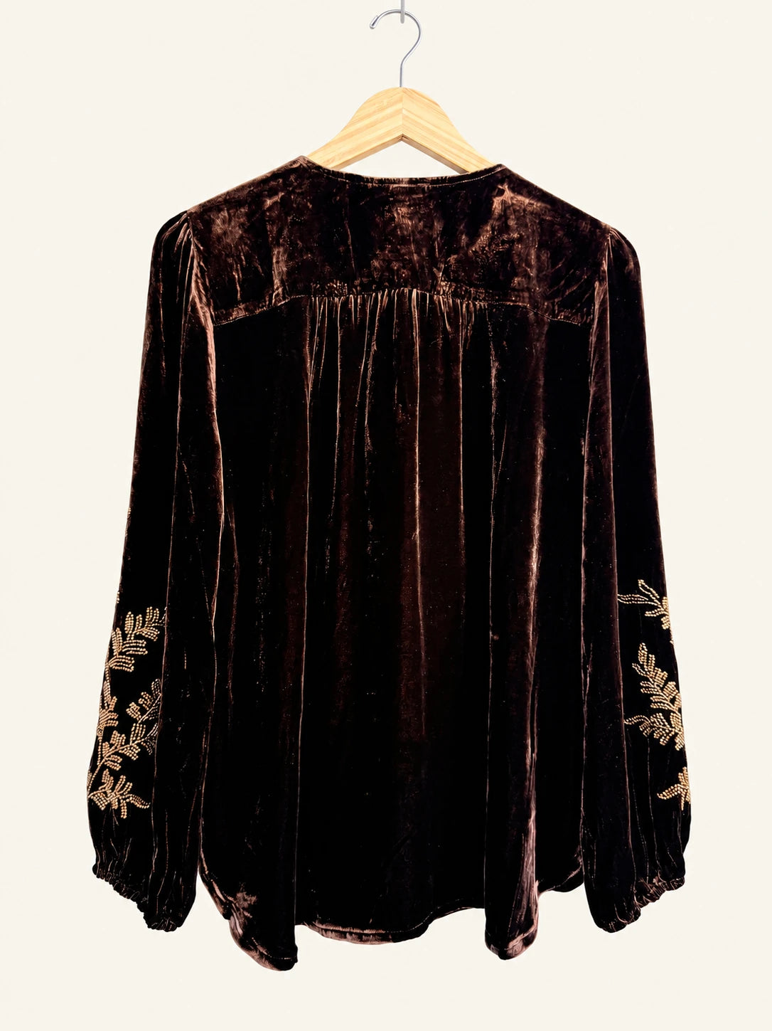 Pre-loved NWT Johnny Was Brown Velvet Floral Embellished Tie-Neck Blouse - Size M