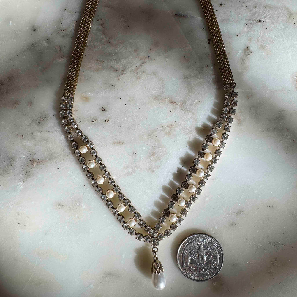 Vintage Pearl and Rhinestone Necklace with Mesh Chain