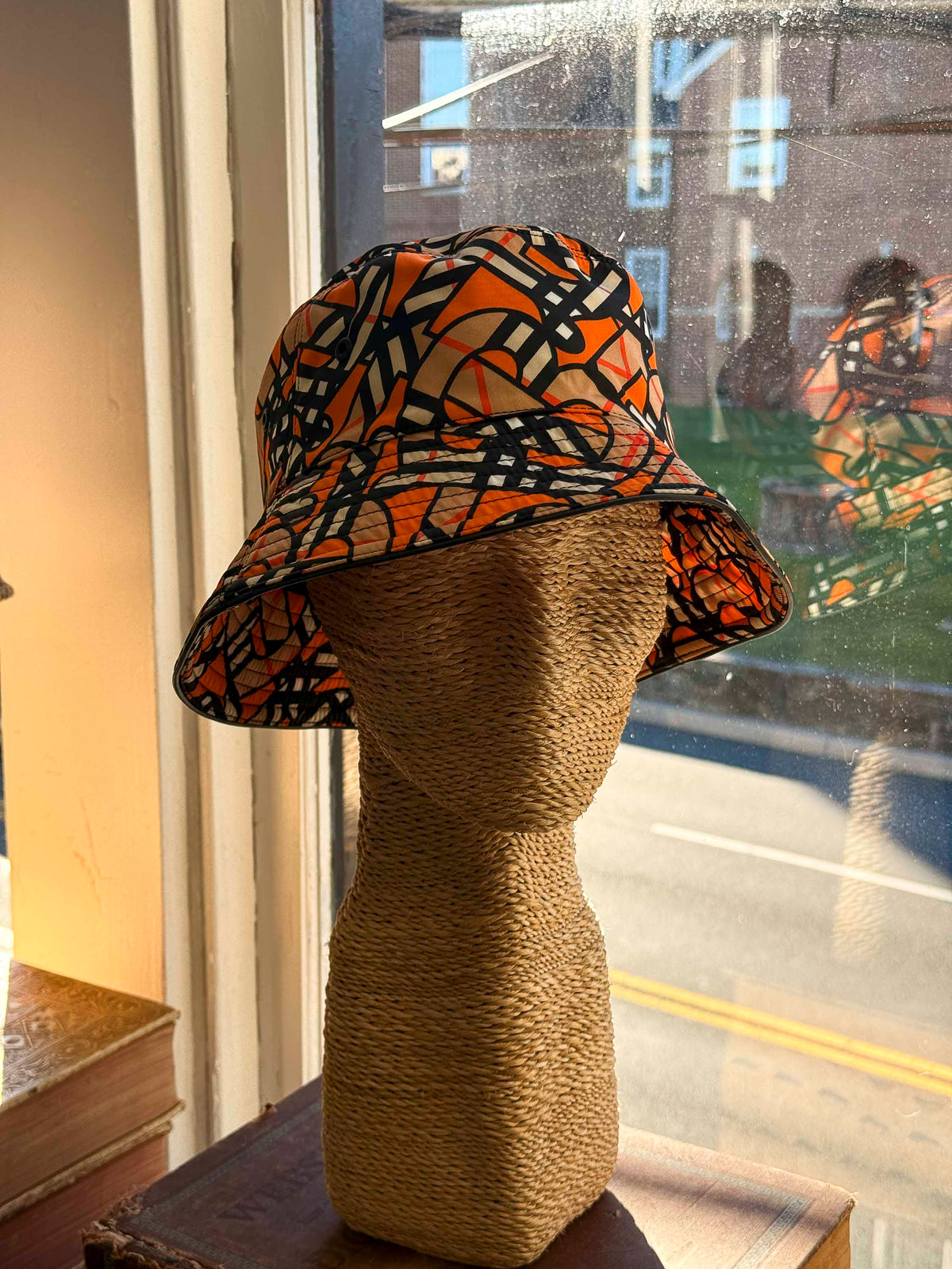 Pre-loved Burberry Bucket Hat