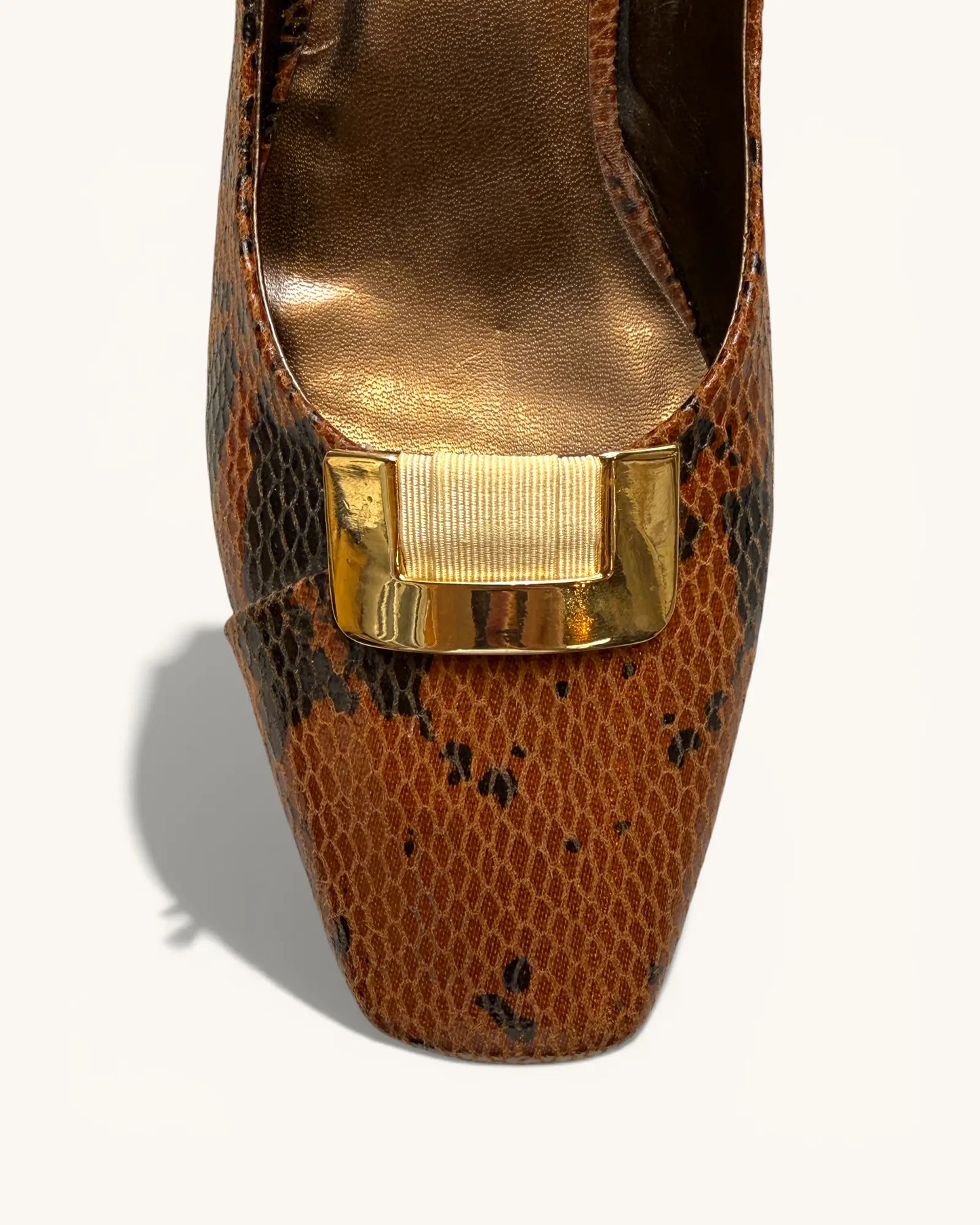 Vintage Gold Ribbon Shoe Clips